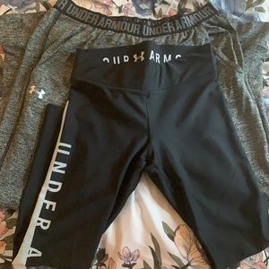 Bundle of two pairs of UnderArmour pants